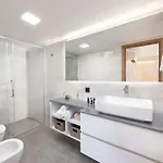 Aurum Villa