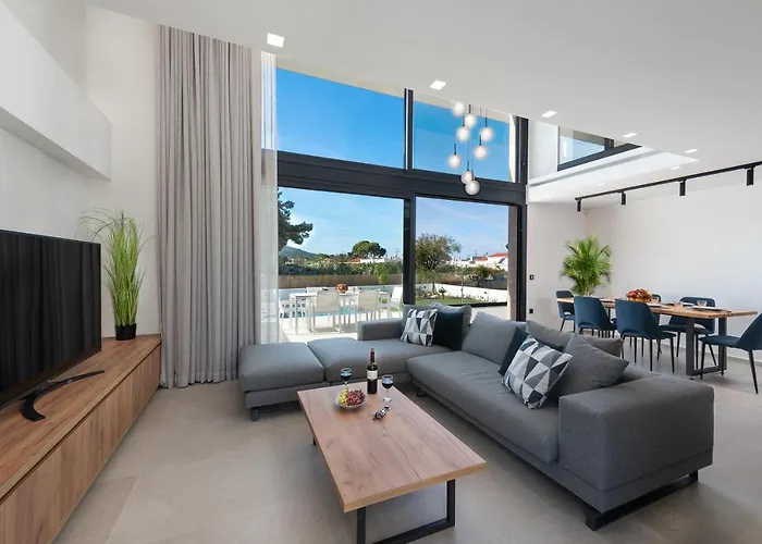 Aurum Villa Ialysos (Rhodes)