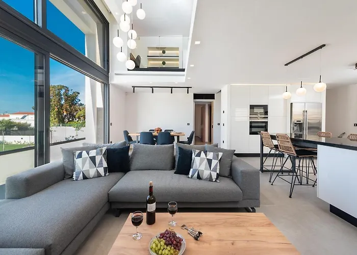 Aurum イアリソス