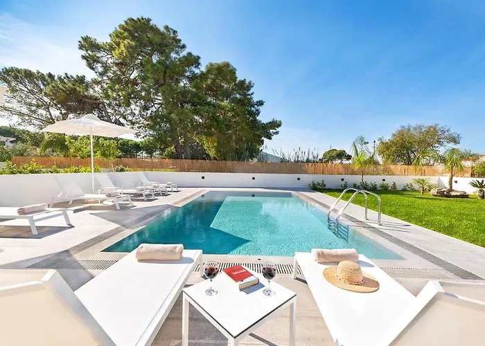 Aurum Villa Ialysos (Rhodes)