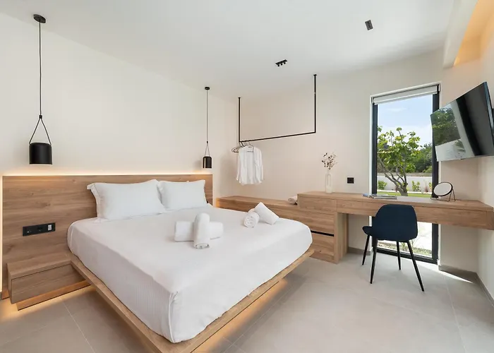 Aurum イアリソス