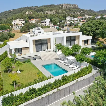 Aurum Villa